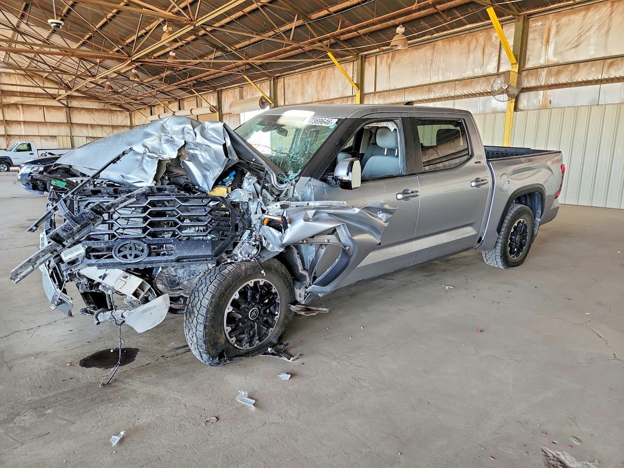 2024 TOYOTA TUNDRA