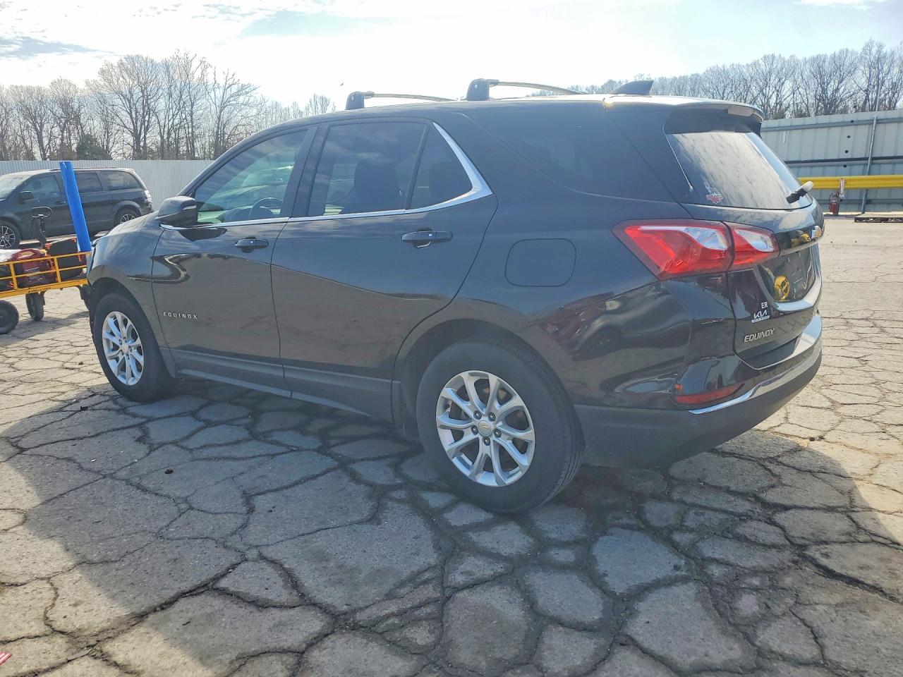 2018 CHEVROLET EQUINOX LT photo 4