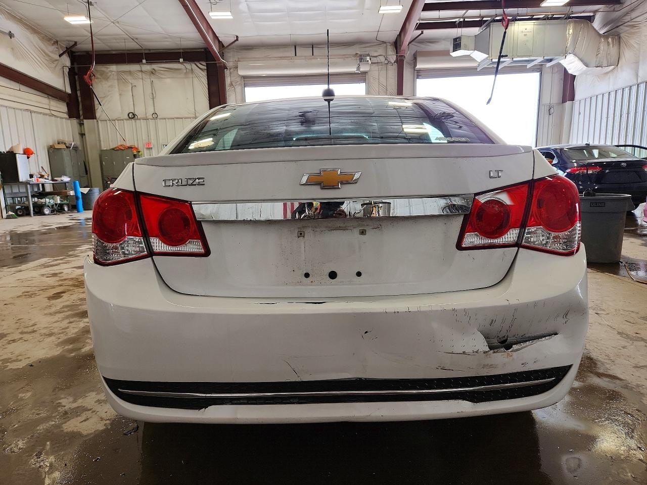 2016 CHEVROLET CRUZE LIMITED LT photo 11