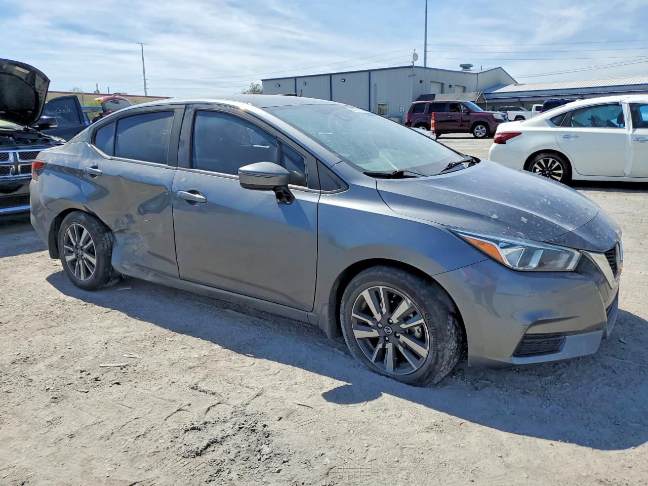 2021 NISSAN VERSA SV photo 10