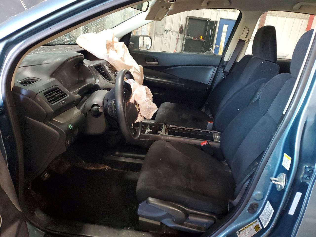2013 HONDA CR-V LX photo 19