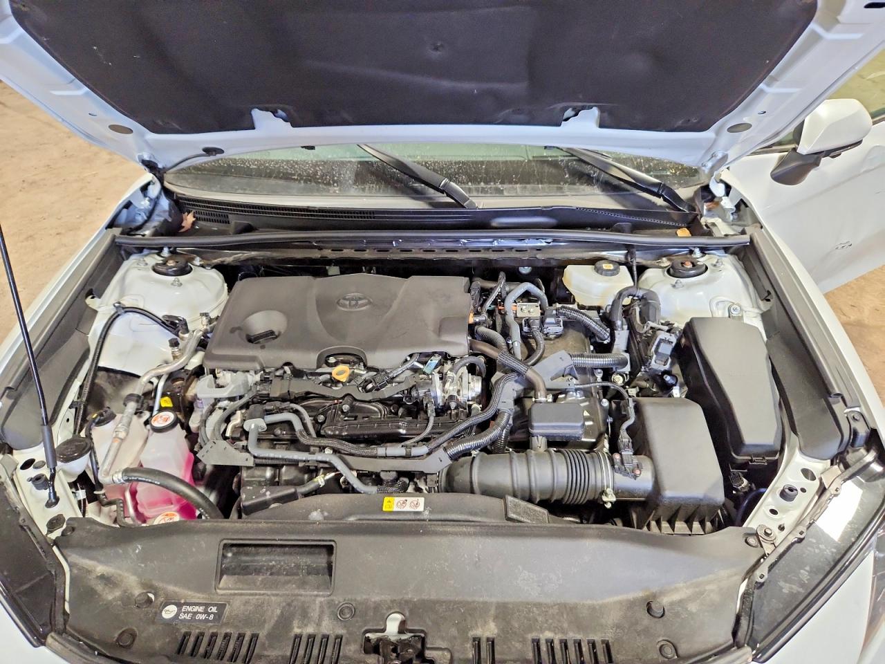 2025 TOYOTA CAMRY XLE photo 11