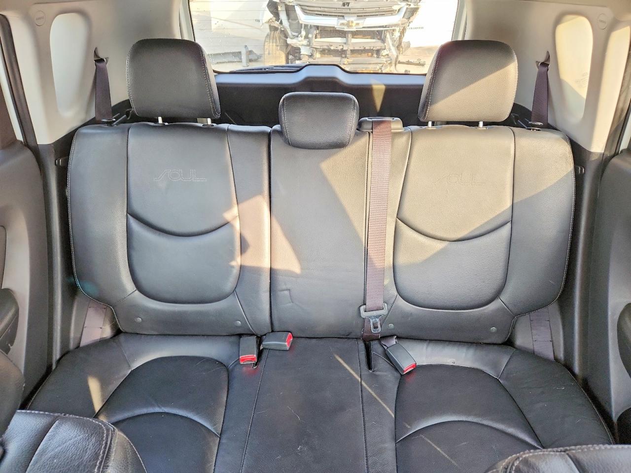 2011 KIA SOUL + photo 19