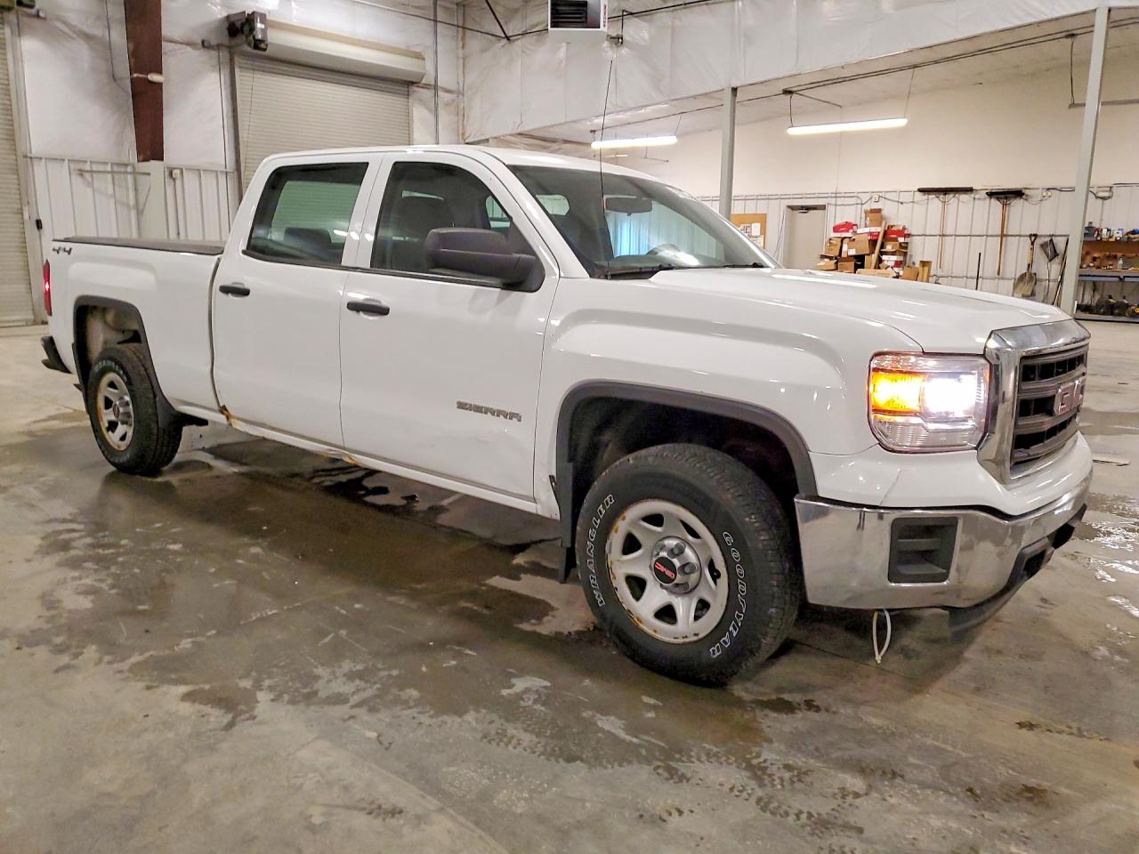 2014 GMC SIERRA K1500 photo 4