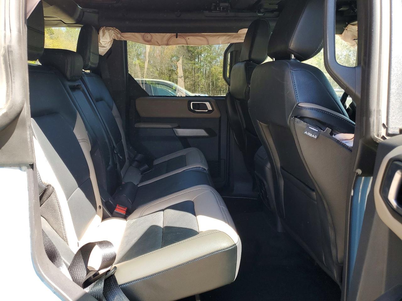 2023 FORD BRONCO BASE photo 31