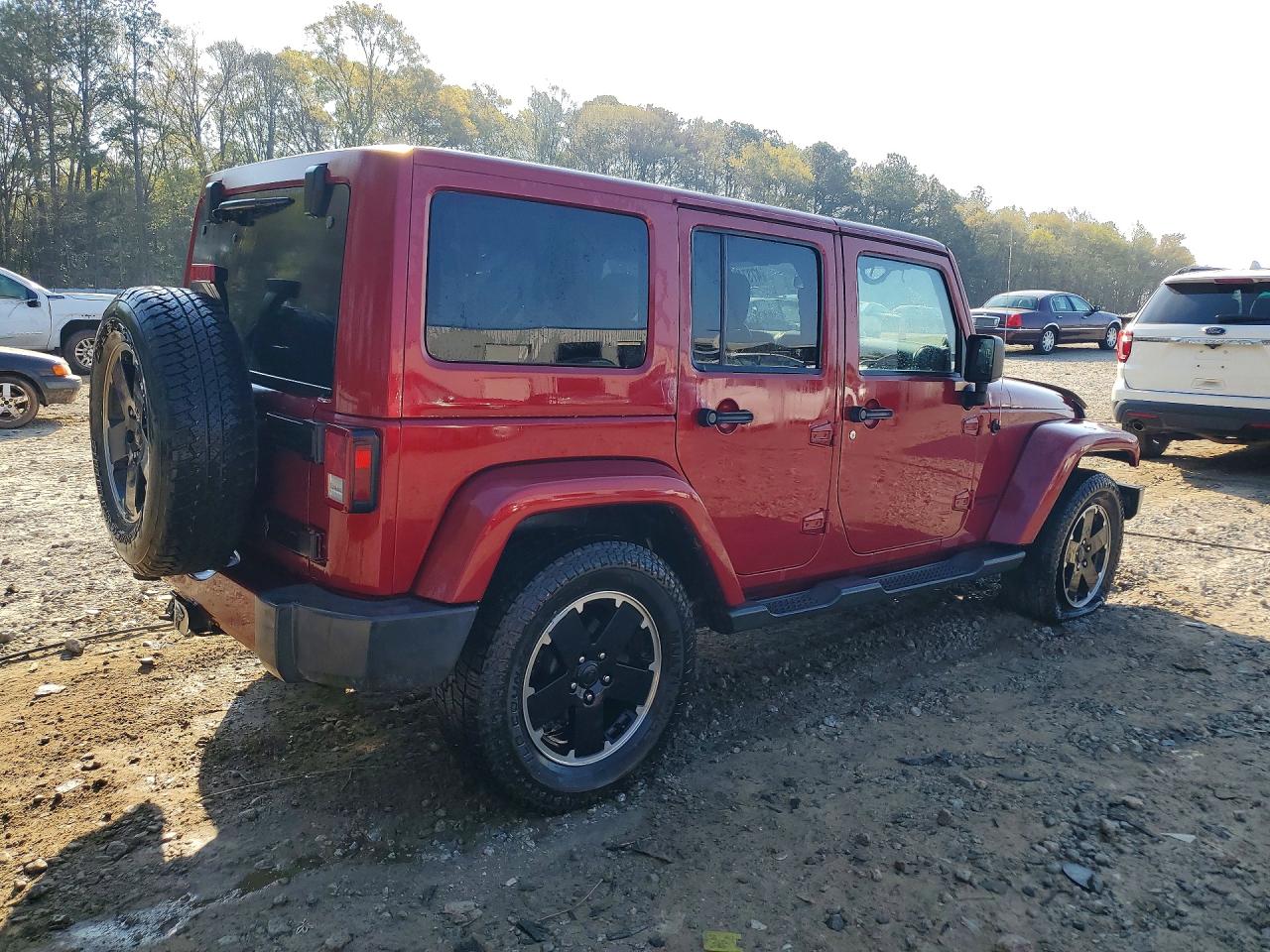 2012 JEEP WRANGLER UNLIMITED SAHARA photo 5