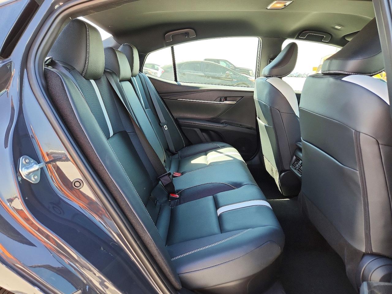 2025 TOYOTA CAMRY SE photo 10
