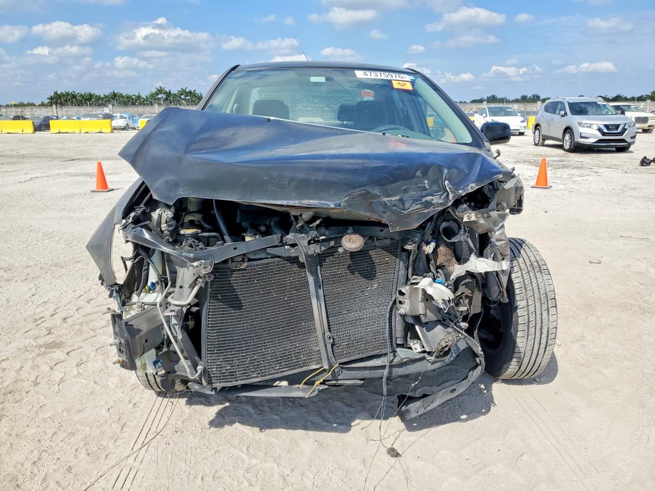 2003 TOYOTA COROLLA CE photo 9