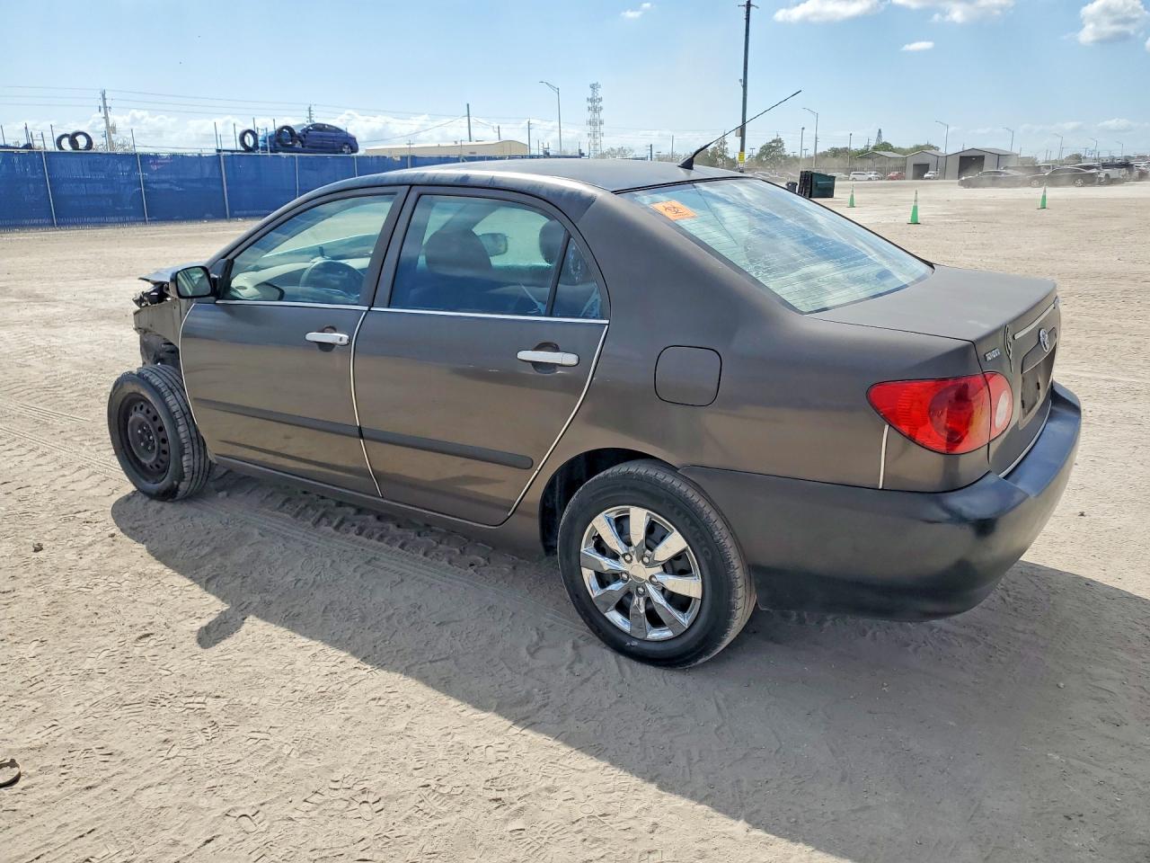 2003 TOYOTA COROLLA CE photo 3