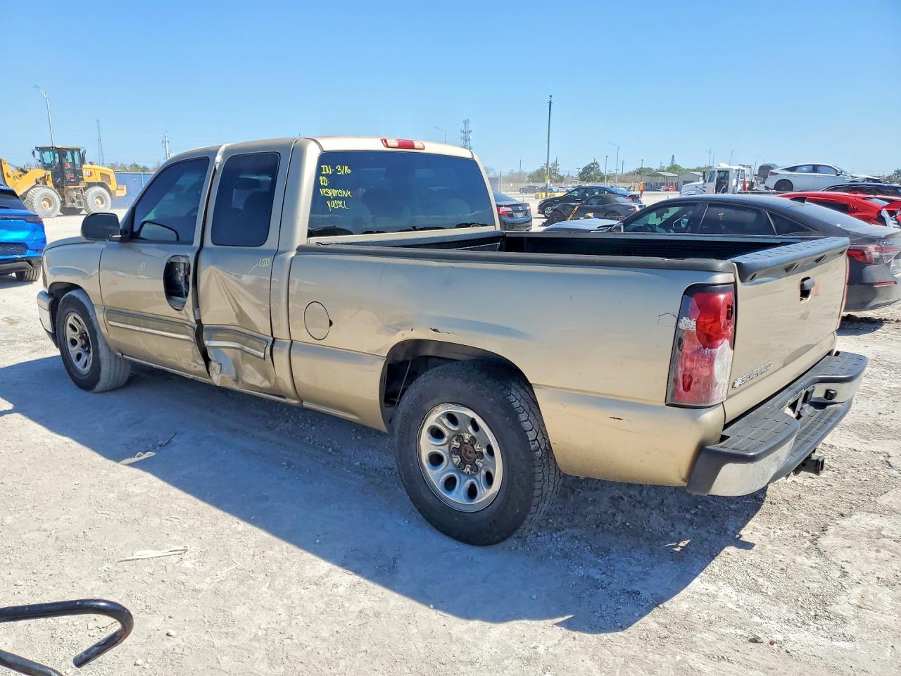2006 CHEVROLET SILVERADO C1500 photo 3