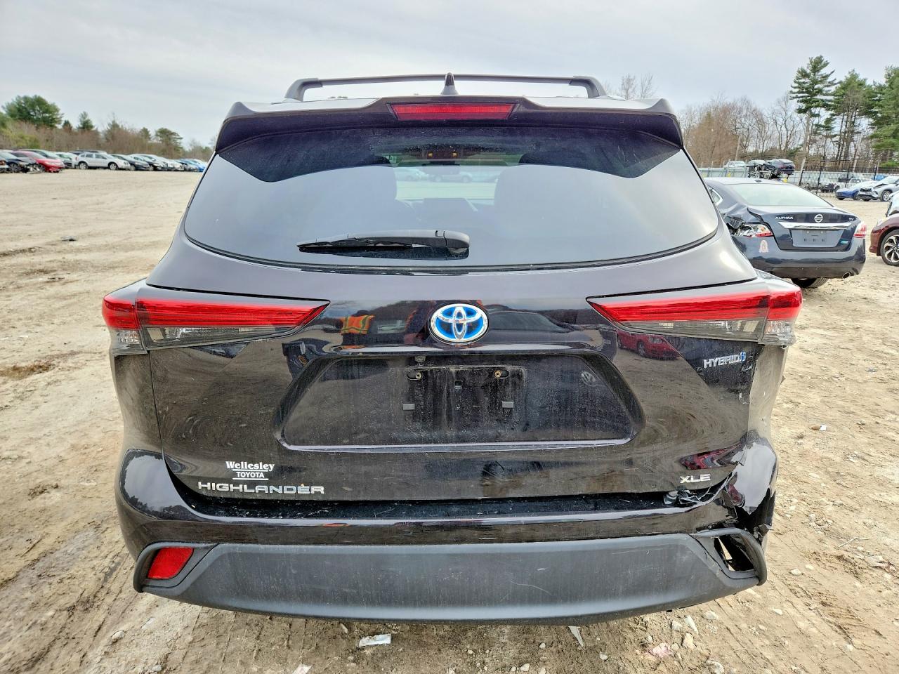 2022 TOYOTA HIGHLANDER HYBRID XLE photo 16
