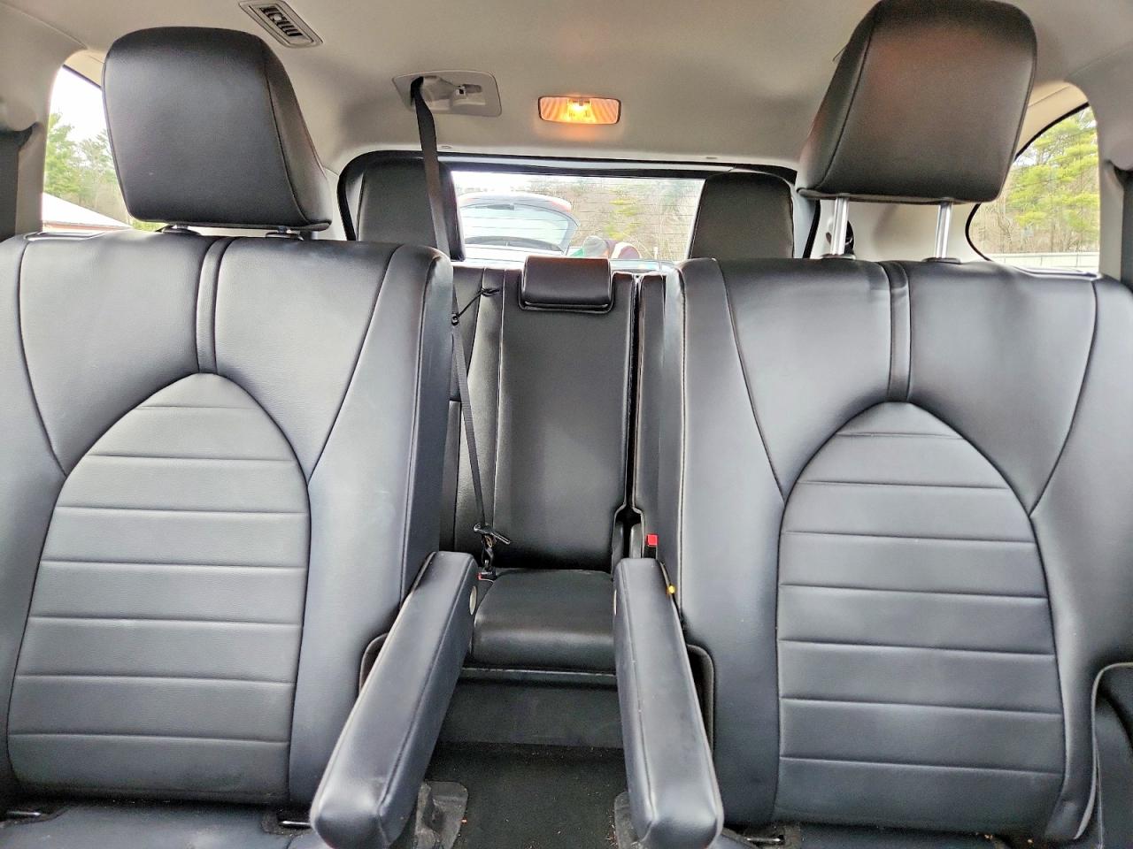2022 TOYOTA HIGHLANDER HYBRID XLE photo 28