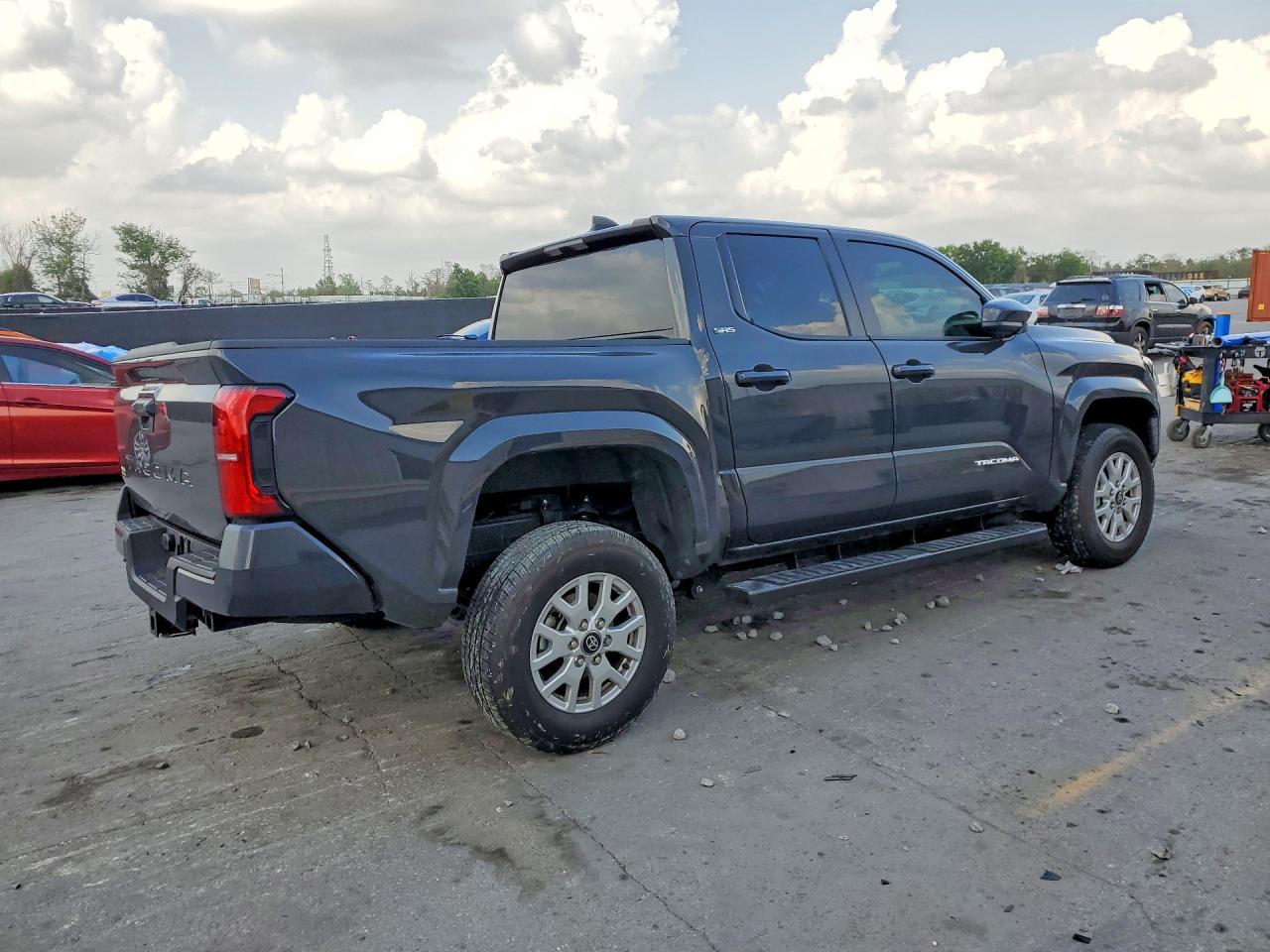 2025 TOYOTA TACOMA SR5 photo 5