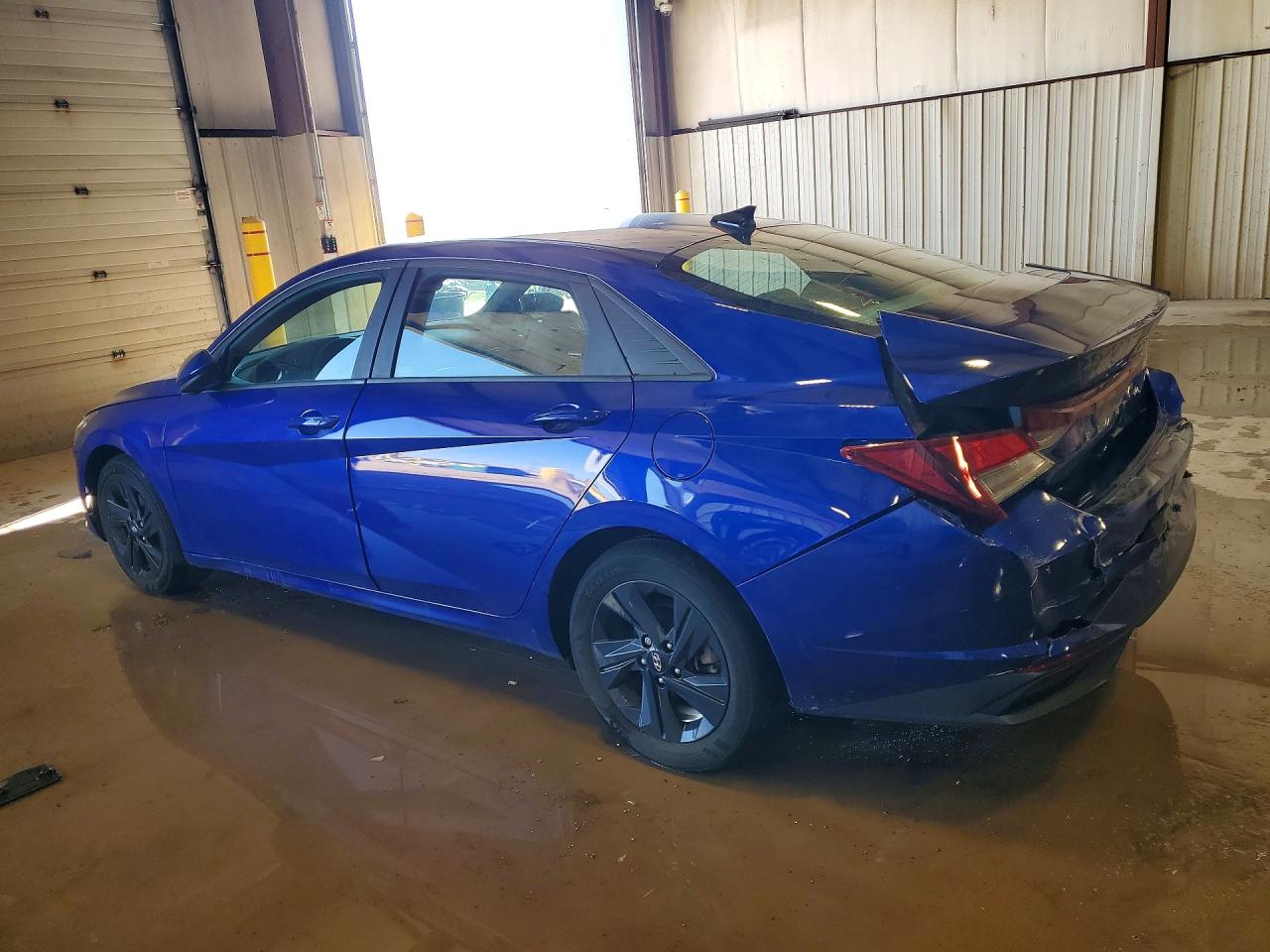 2023 HYUNDAI ELANTRA SEL photo 2