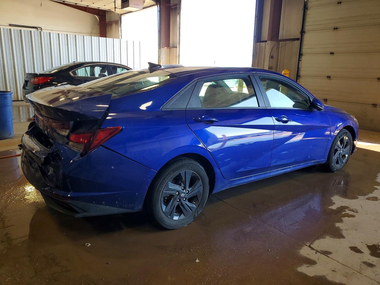 2023 HYUNDAI ELANTRA SEL photo 3