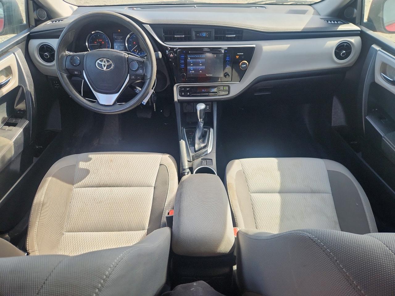 2017 TOYOTA COROLLA LE photo 22