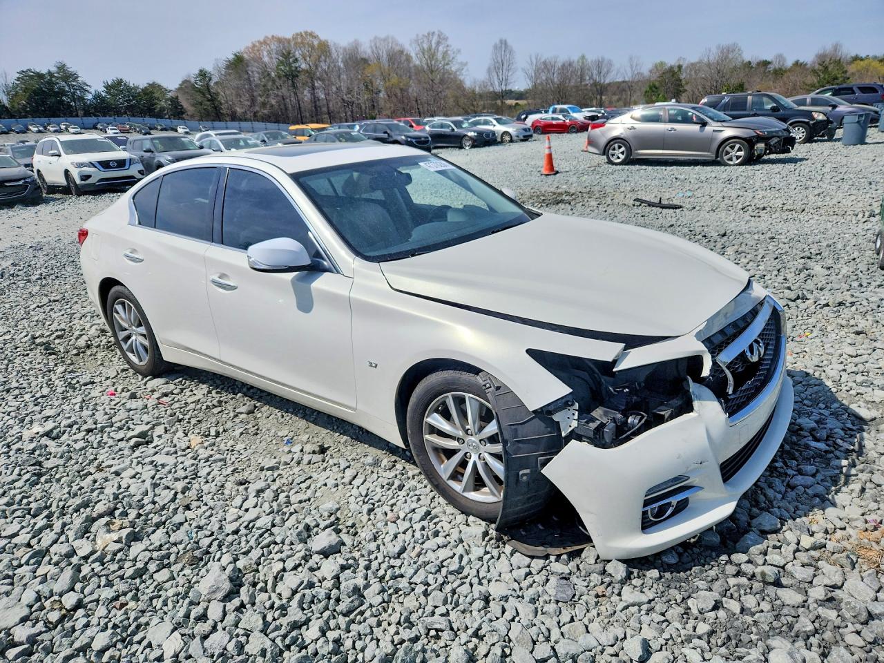 2015 INFINITI Q50 PREMIUM photo 4