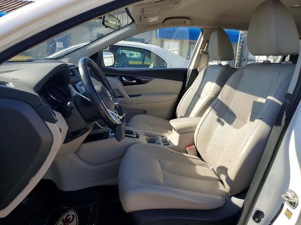 2018 NISSAN ROGUE SPORT S photo 13