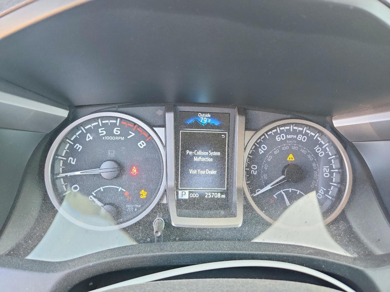2022 TOYOTA TACOMA SR5 V6 photo 17