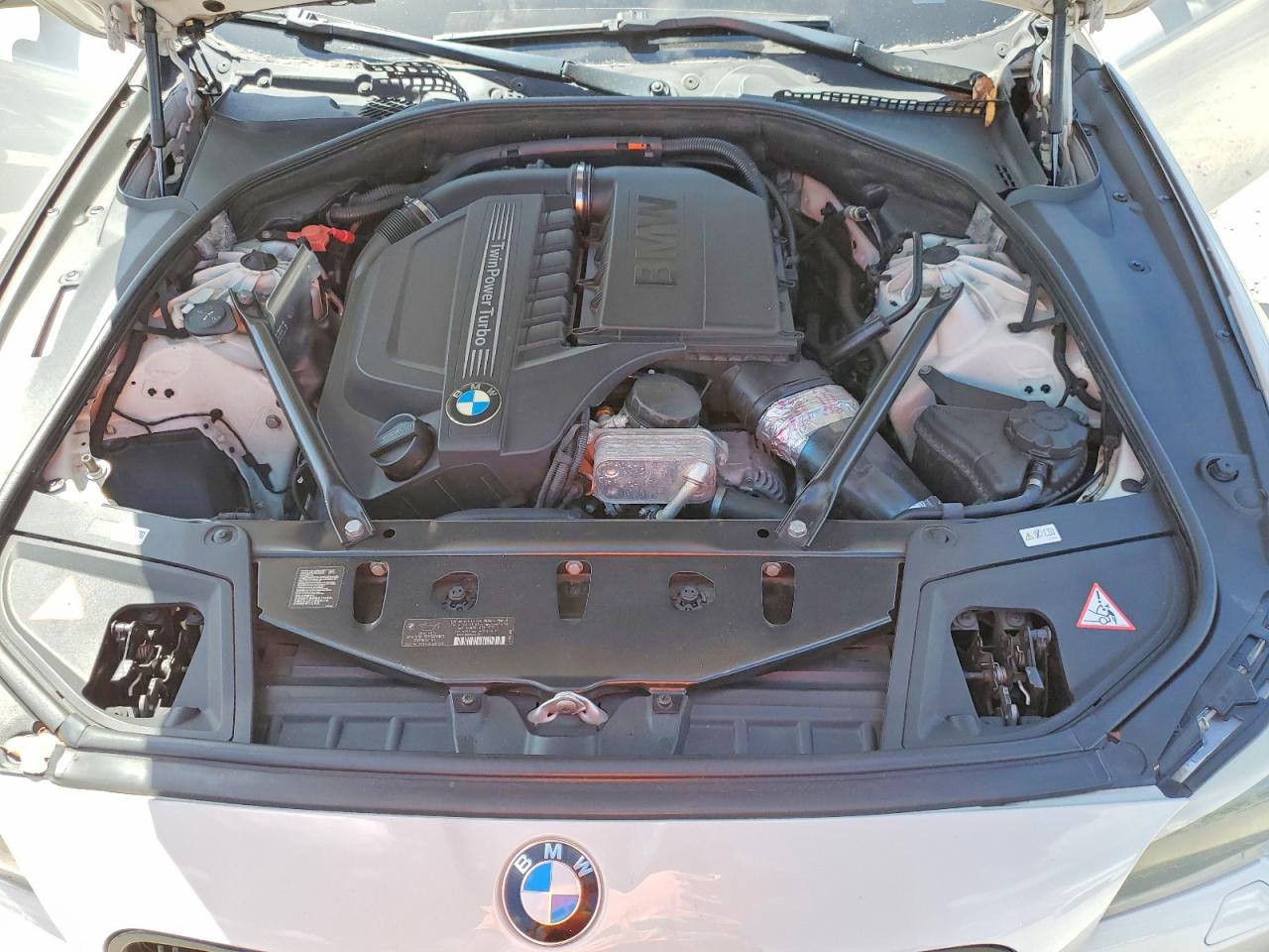 2013 BMW 535 I photo 21