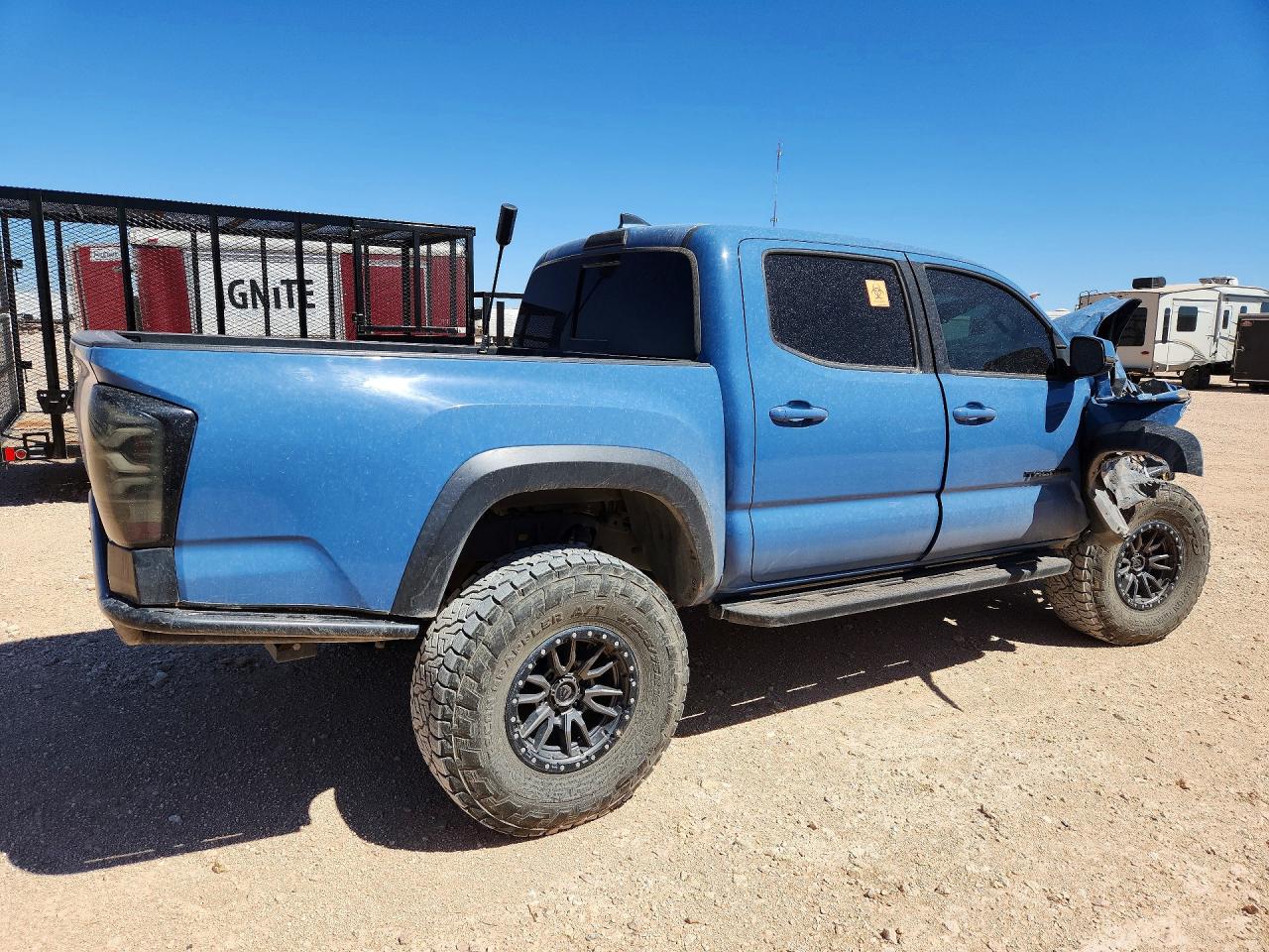 2019 TOYOTA TACOMA TRD OFF-ROAD photo 5