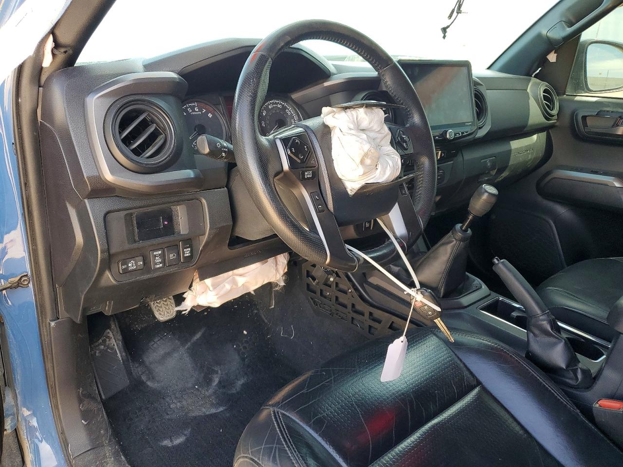 2019 TOYOTA TACOMA TRD OFF-ROAD photo 15