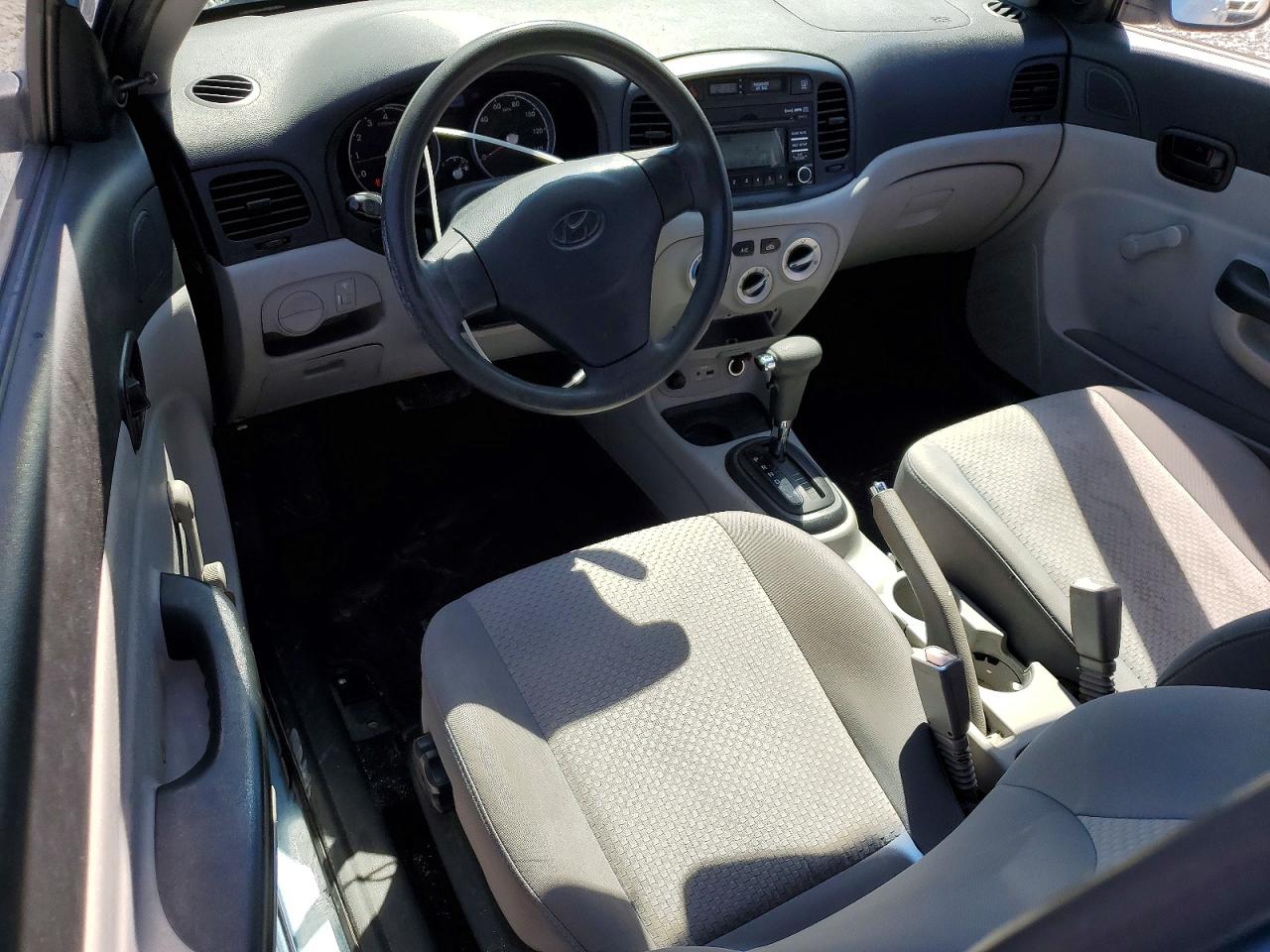 2011 HYUNDAI ACCENT GS photo 15