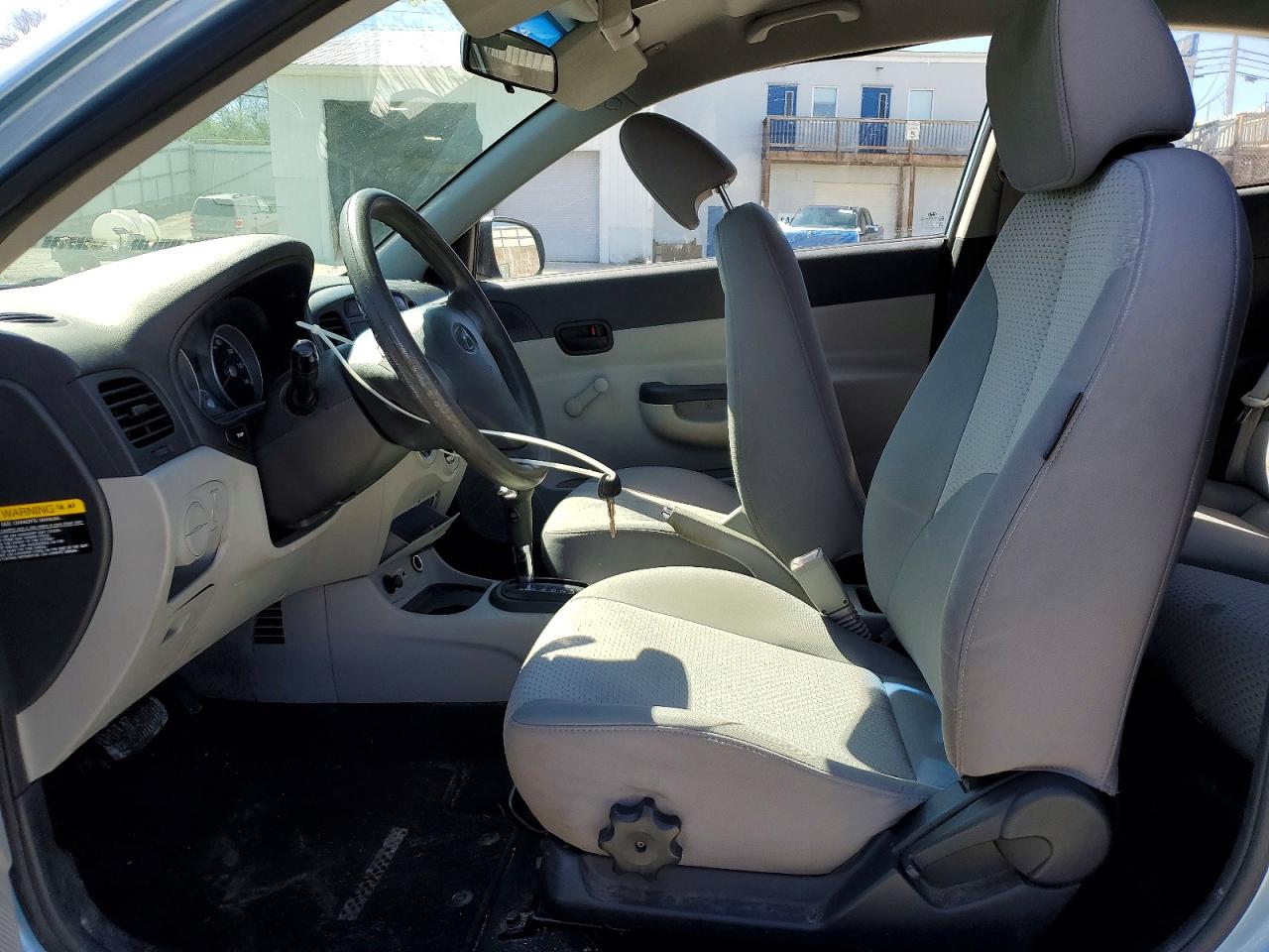 2011 HYUNDAI ACCENT GS photo 13