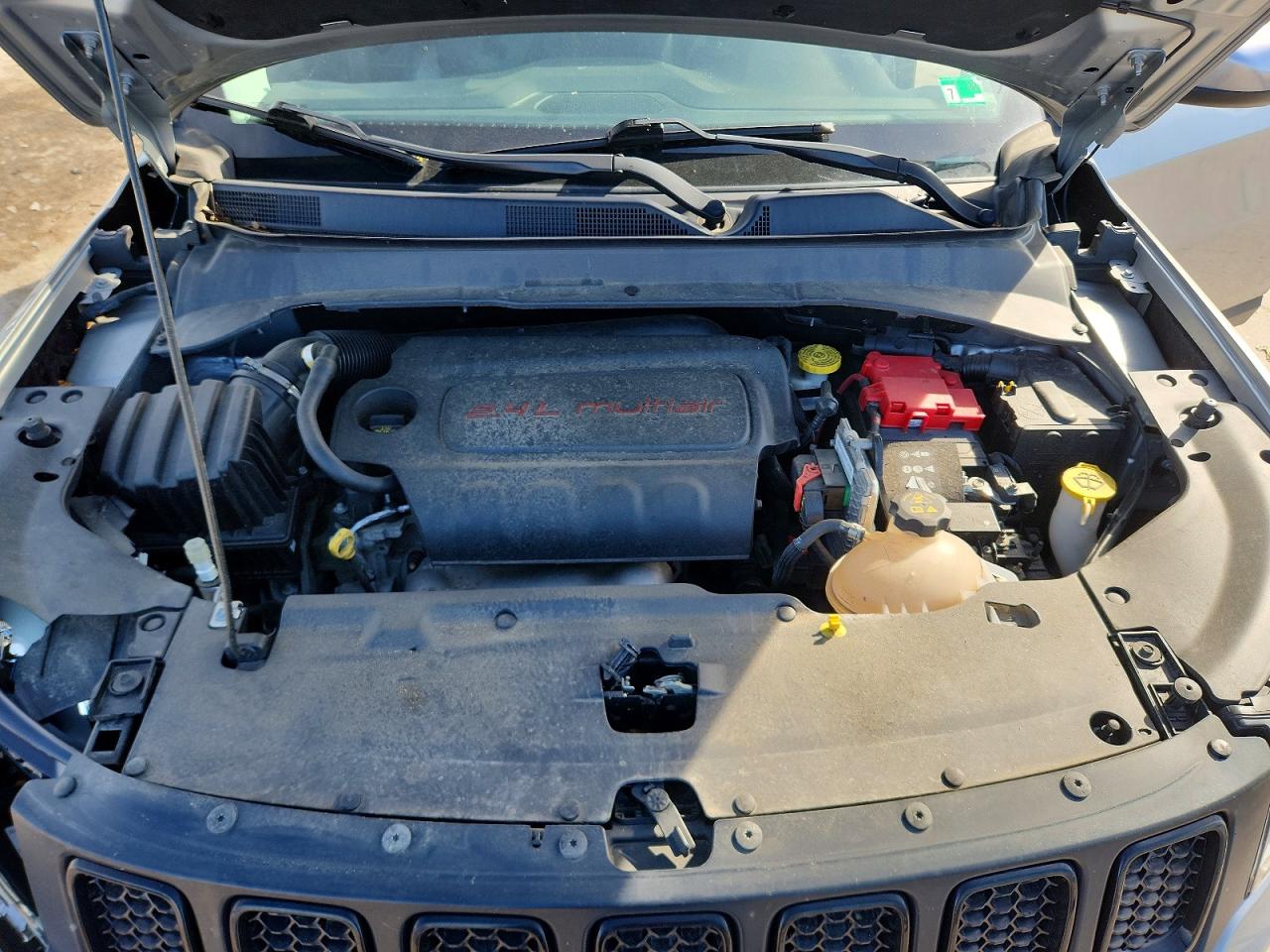 2021 JEEP COMPASS LATITUDE photo 21