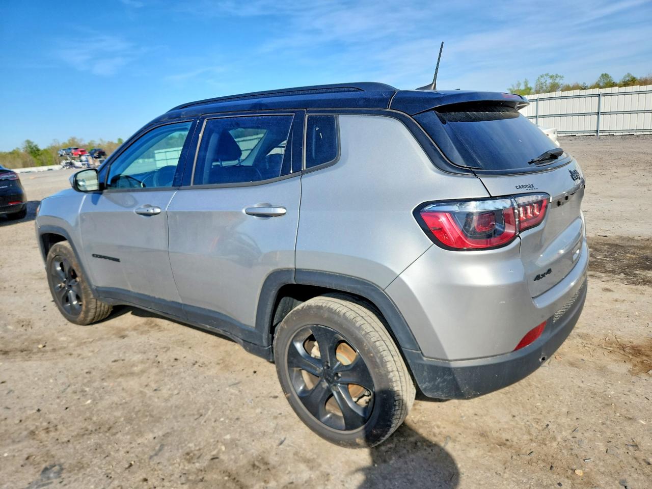 2021 JEEP COMPASS LATITUDE photo 3