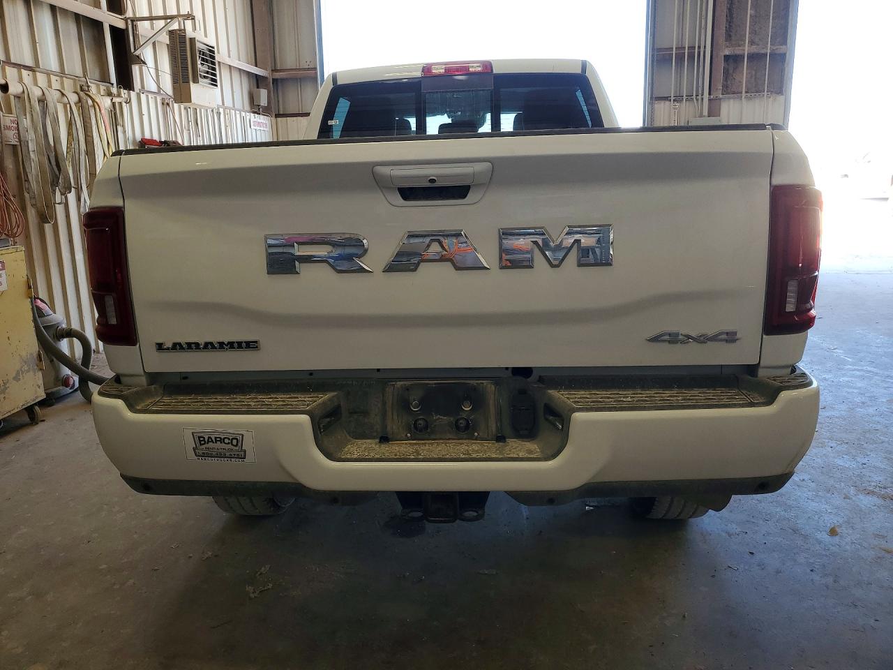 2026 RAM 2500 LARAMIE photo 11