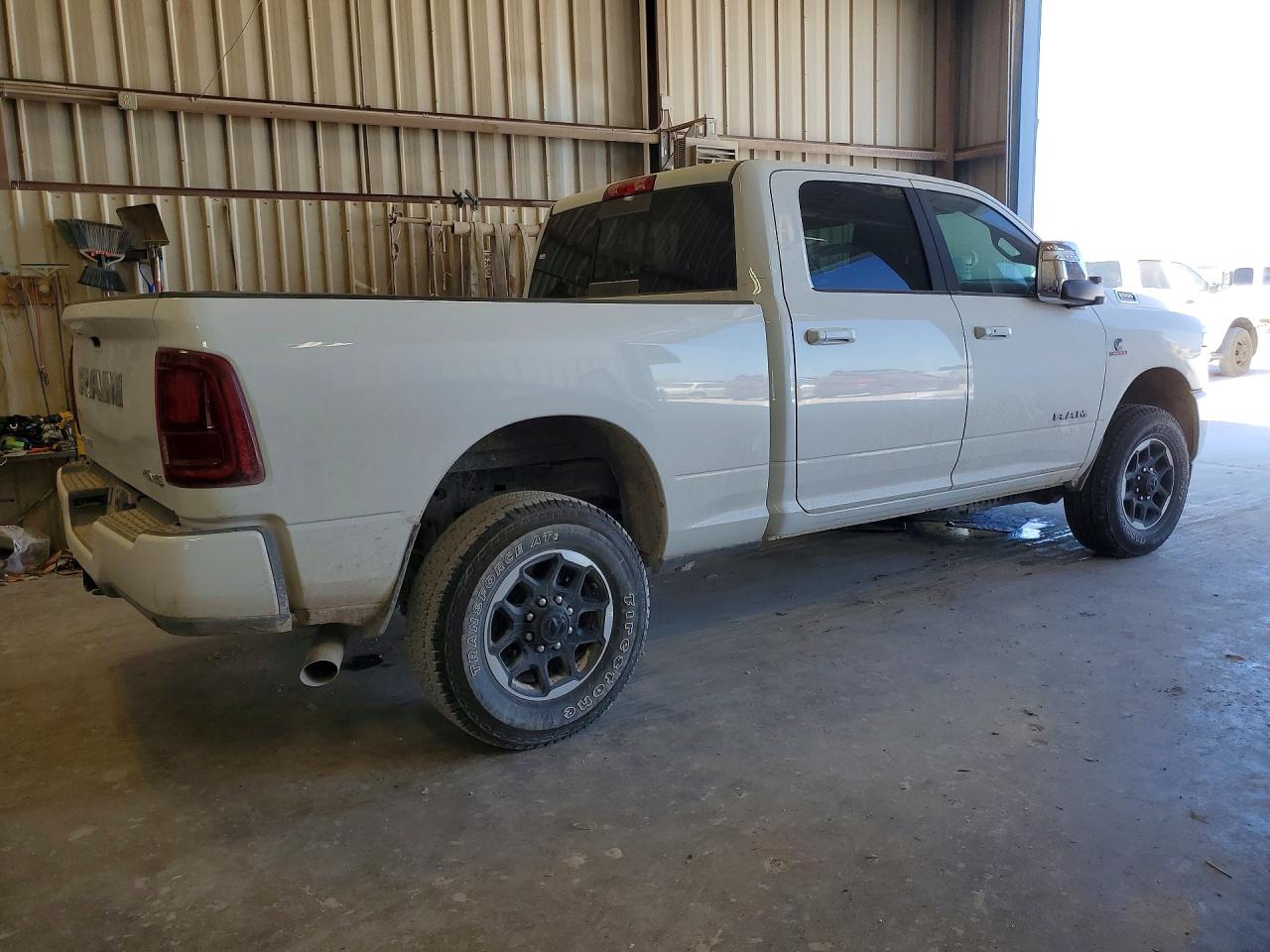 2026 RAM 2500 LARAMIE photo 5