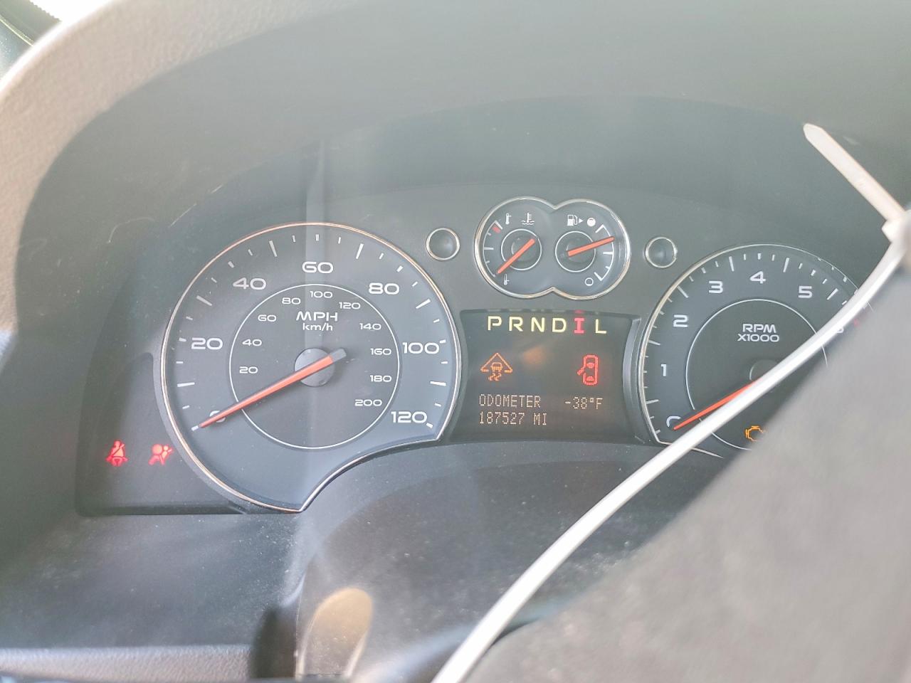2008 PONTIAC TORRENT photo 17