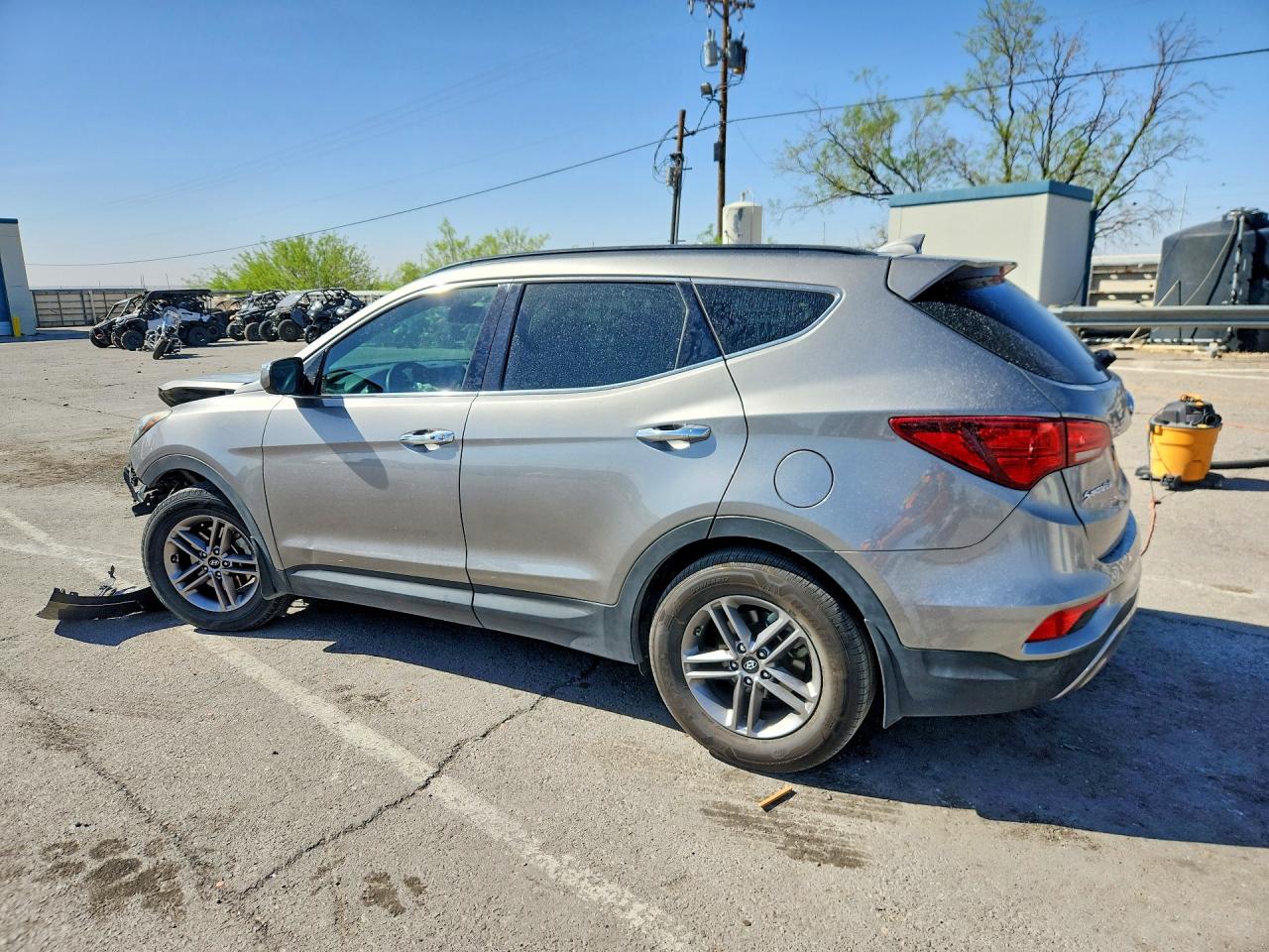2017 HYUNDAI SANTA FE SPORT photo 4