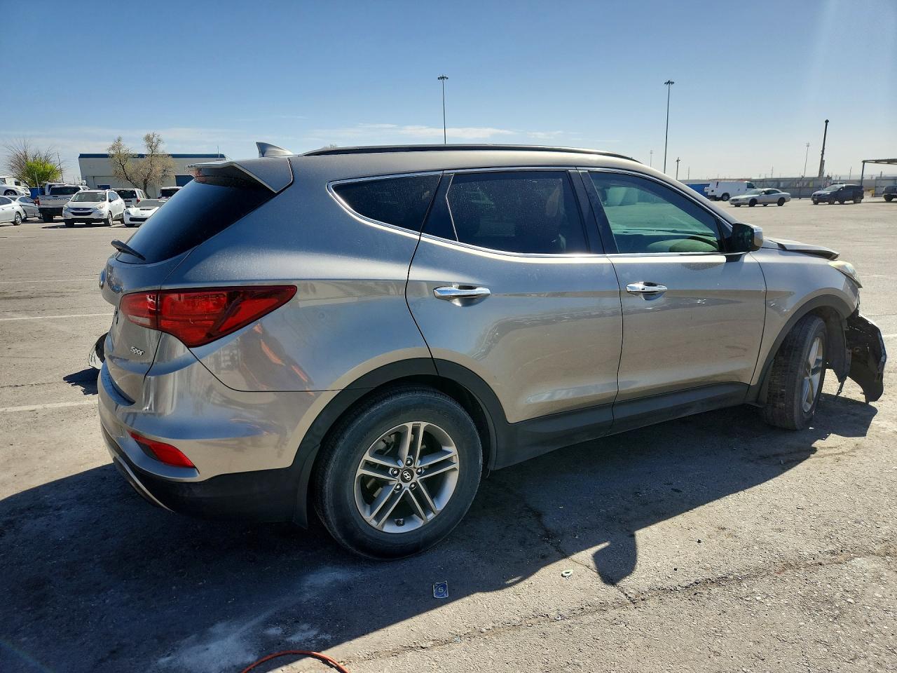 2017 HYUNDAI SANTA FE SPORT photo 7