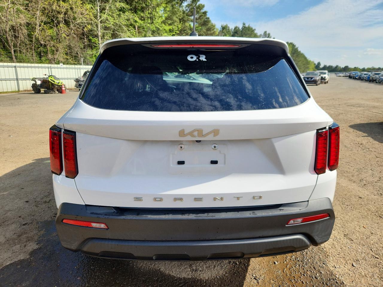 2022 KIA SORENTO LX photo 16