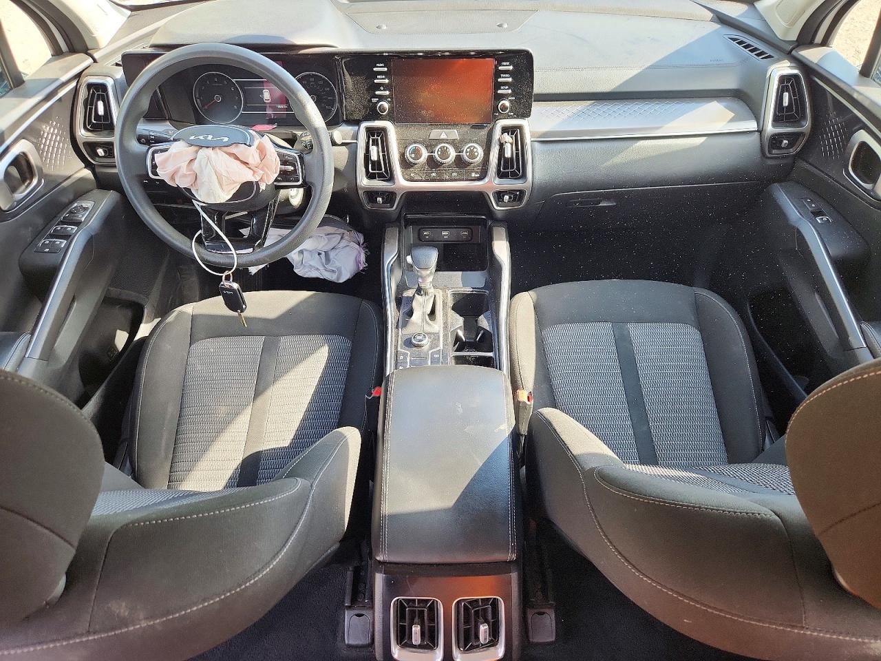 2022 KIA SORENTO LX photo 22