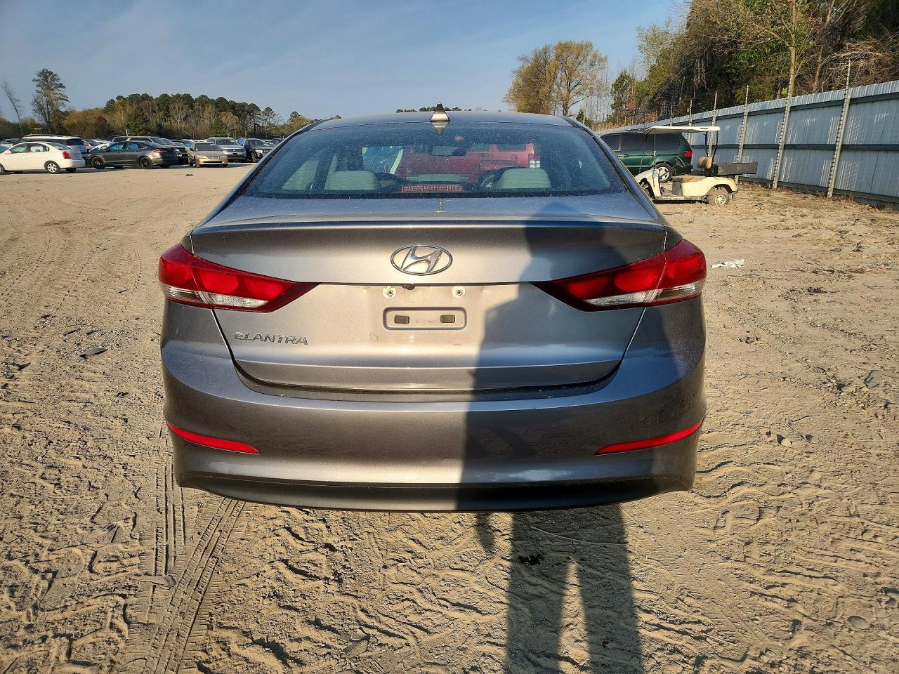 2018 HYUNDAI ELANTRA SEL photo 11