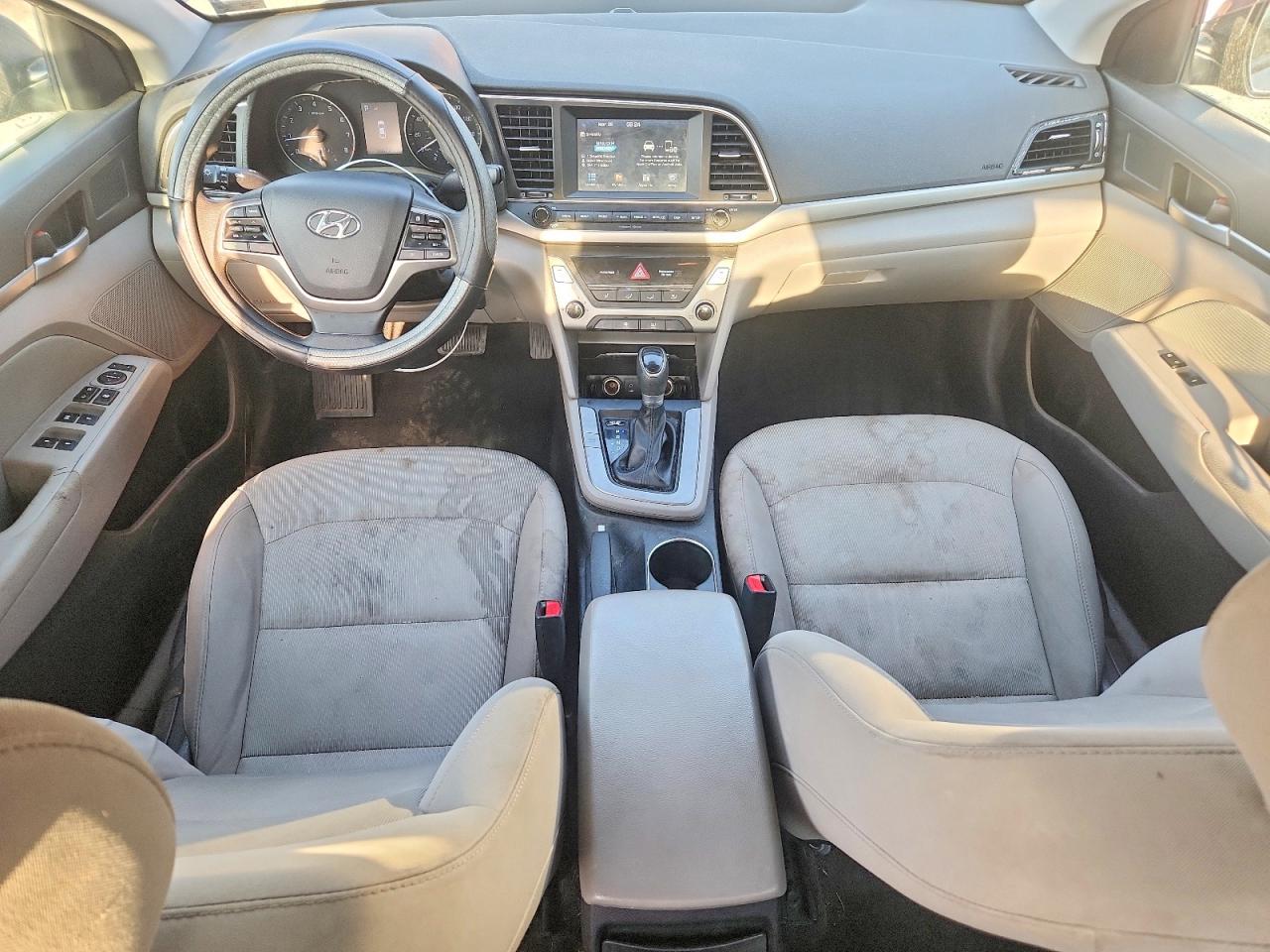 2018 HYUNDAI ELANTRA SEL photo 15