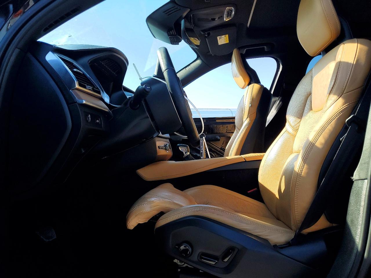 2017 VOLVO XC90 T6 photo 13