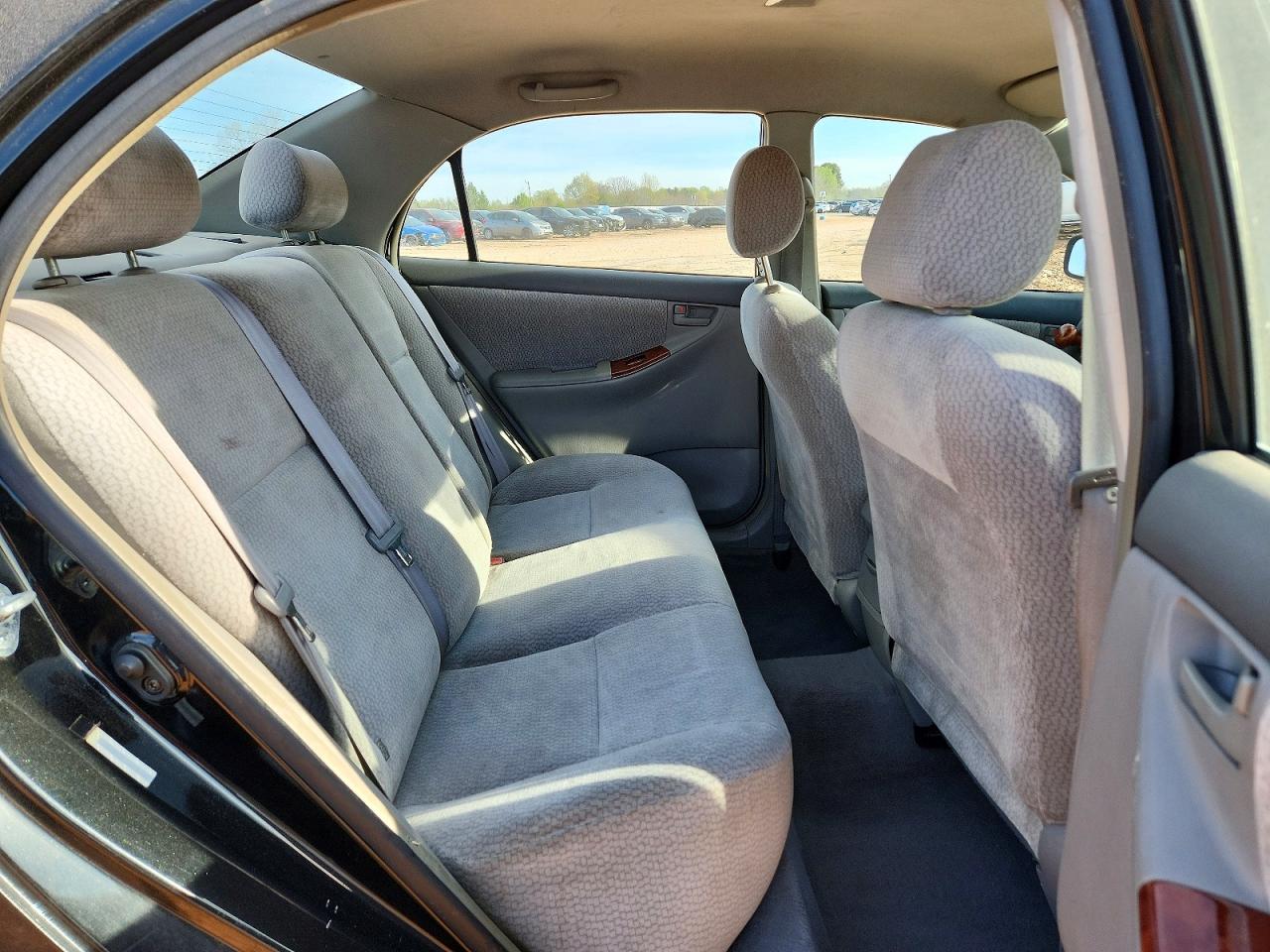 2003 TOYOTA COROLLA LE photo 19