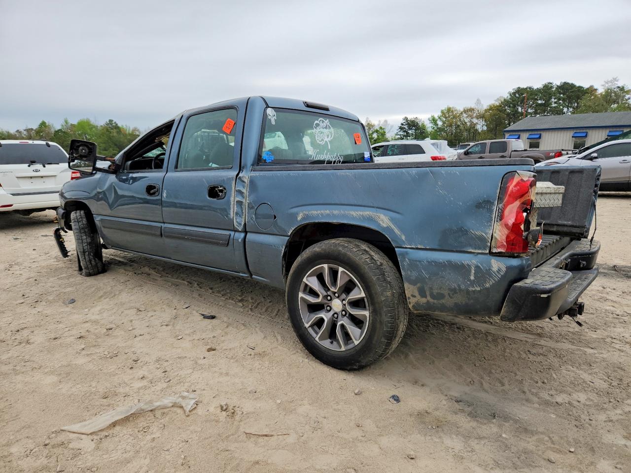 2007 CHEVROLET SILVERADO C1500 CLASSIC CREW CAB photo 3