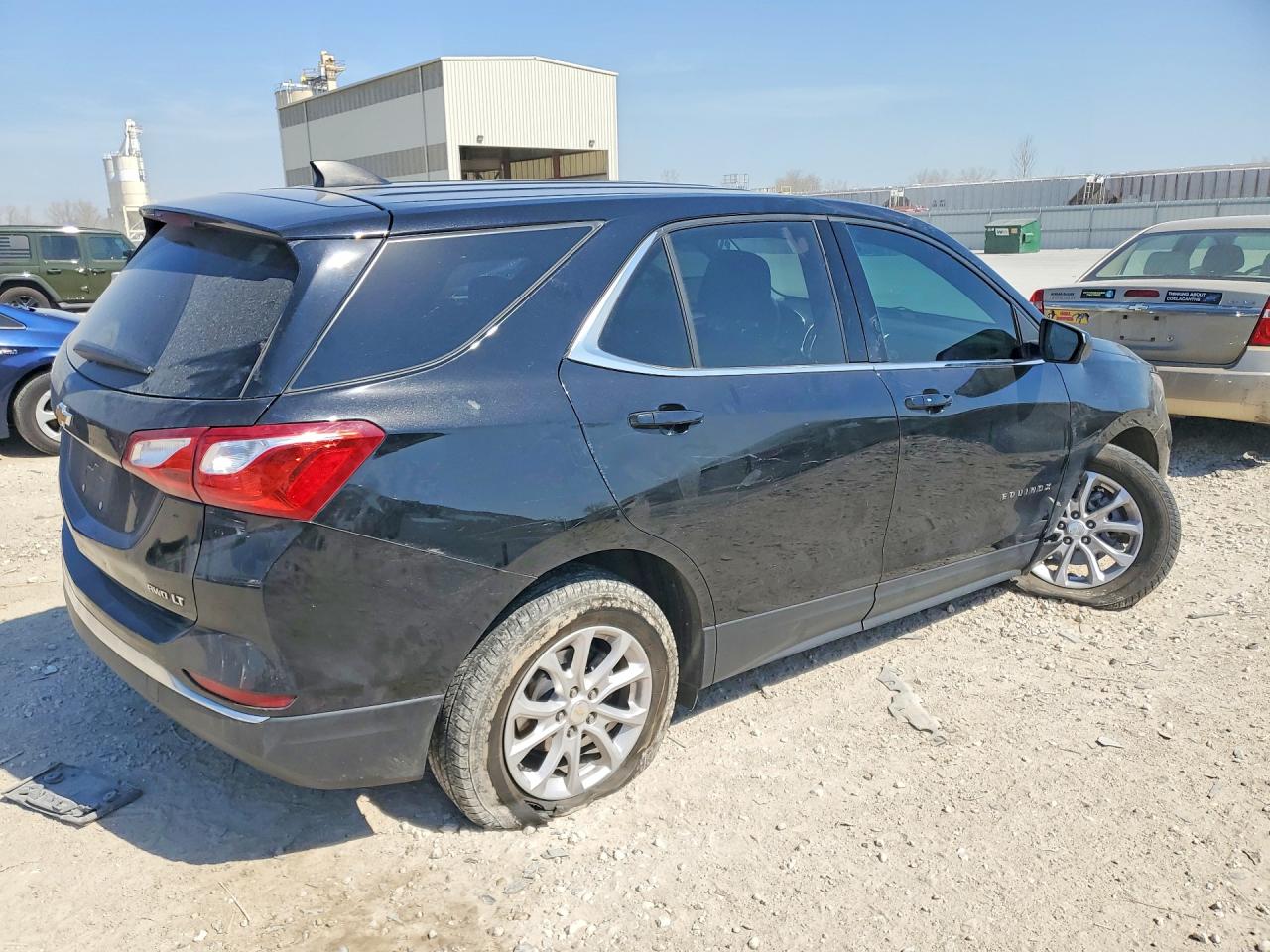 2020 CHEVROLET EQUINOX LT photo 5