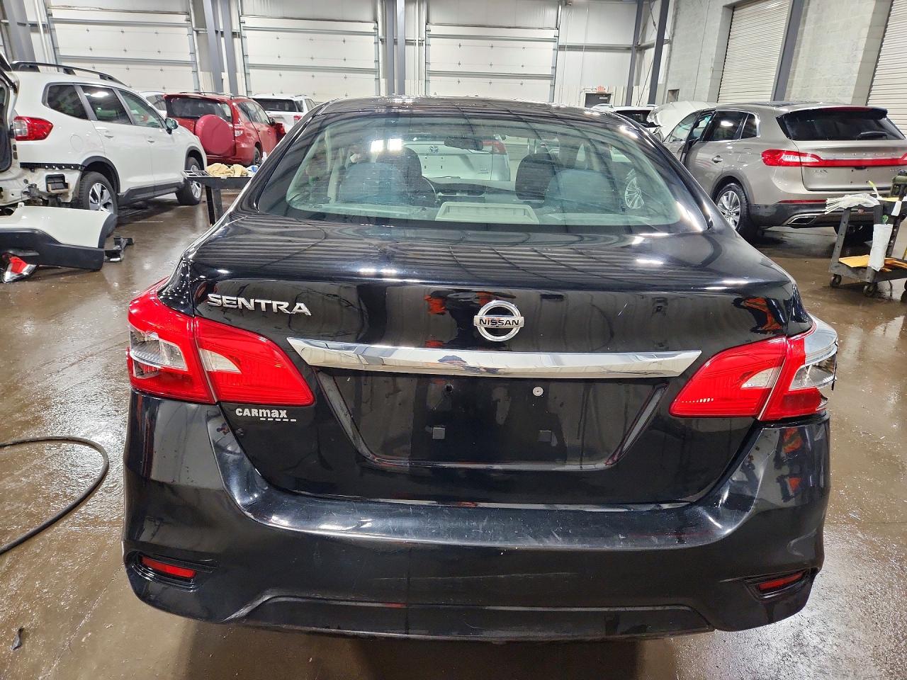 2019 NISSAN SENTRA S photo 16