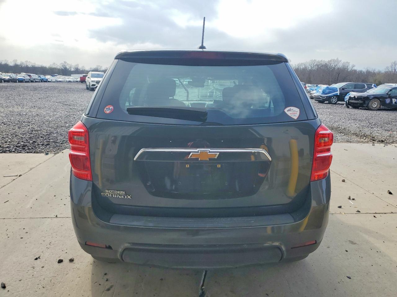 2017 CHEVROLET EQUINOX LS photo 11