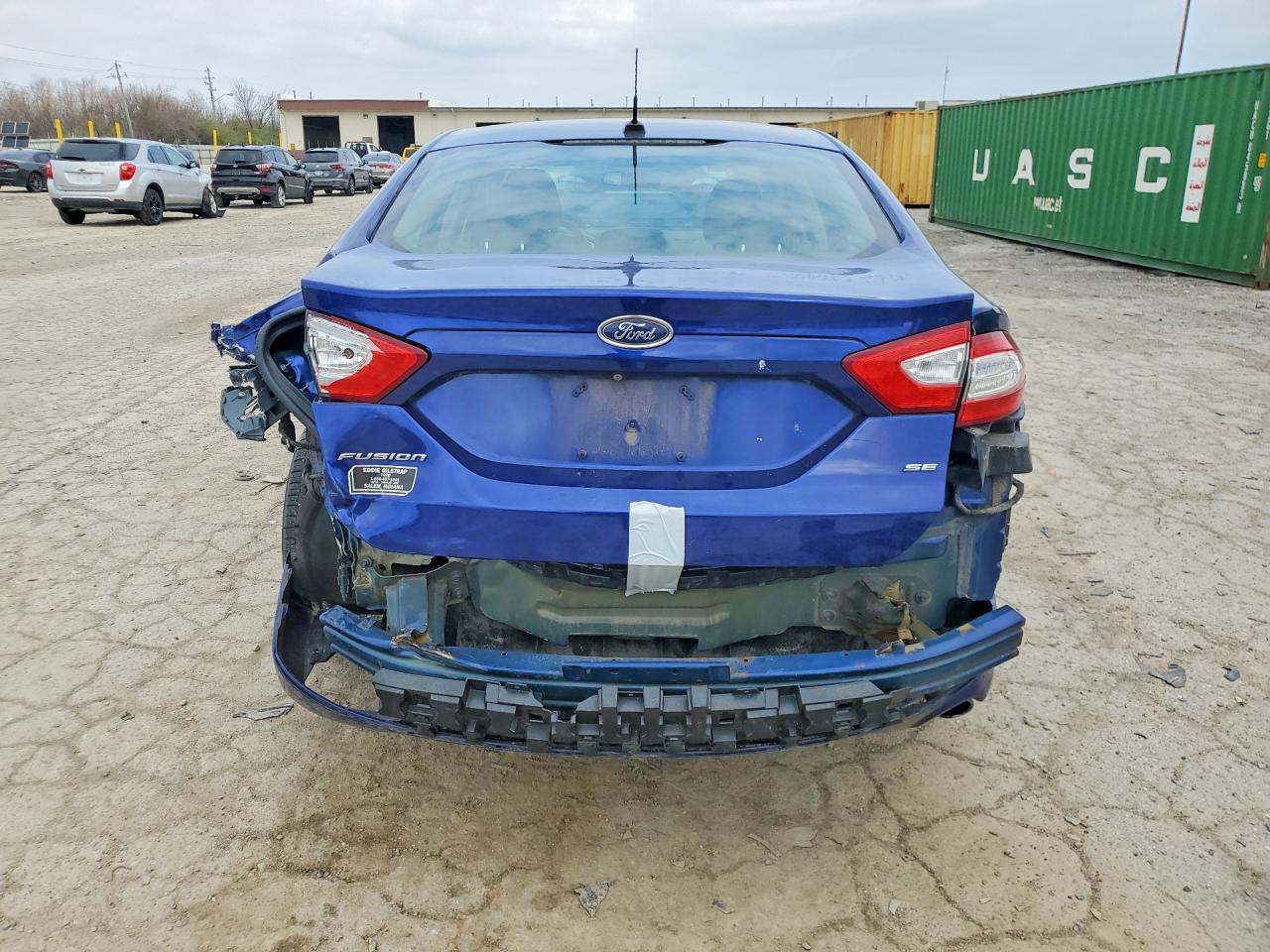 2015 FORD FUSION photo 11
