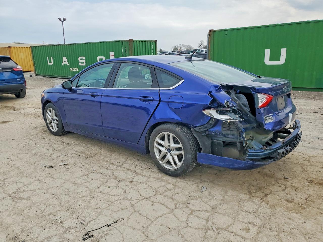 2015 FORD FUSION photo 3
