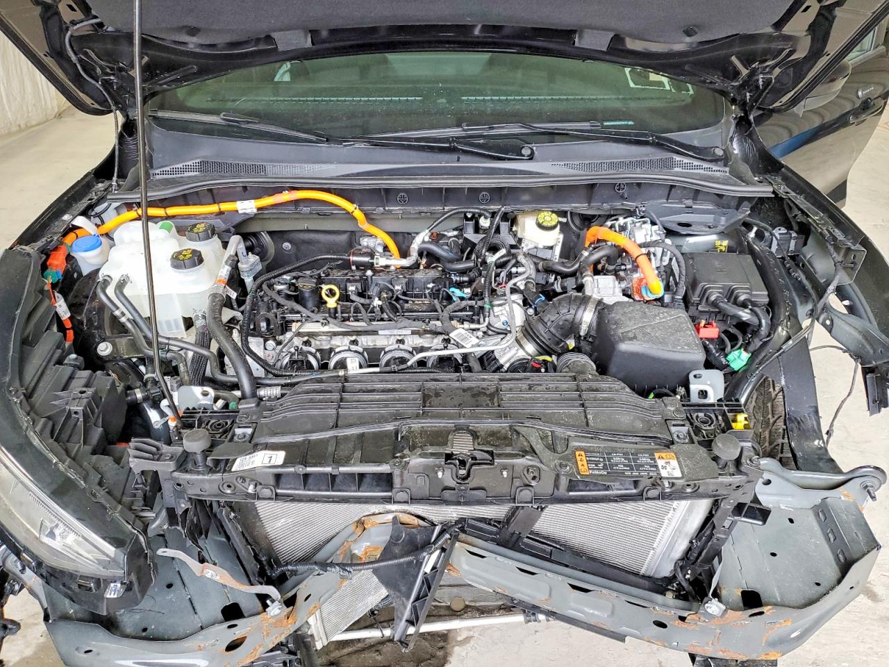 2025 FORD ESCAPE ST LINE SELECT photo 24