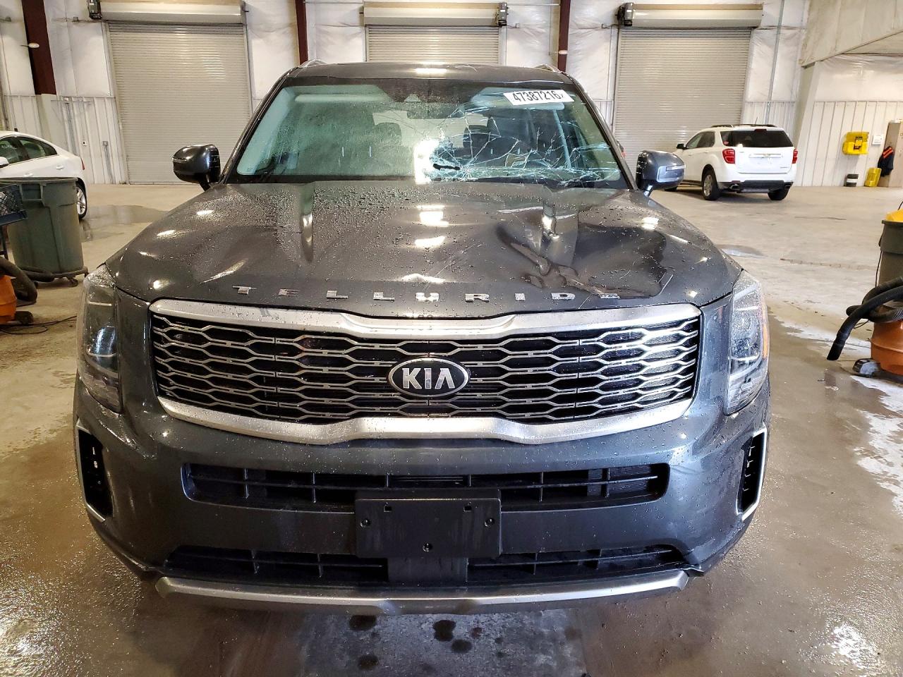 2021 KIA TELLURIDE S photo 9