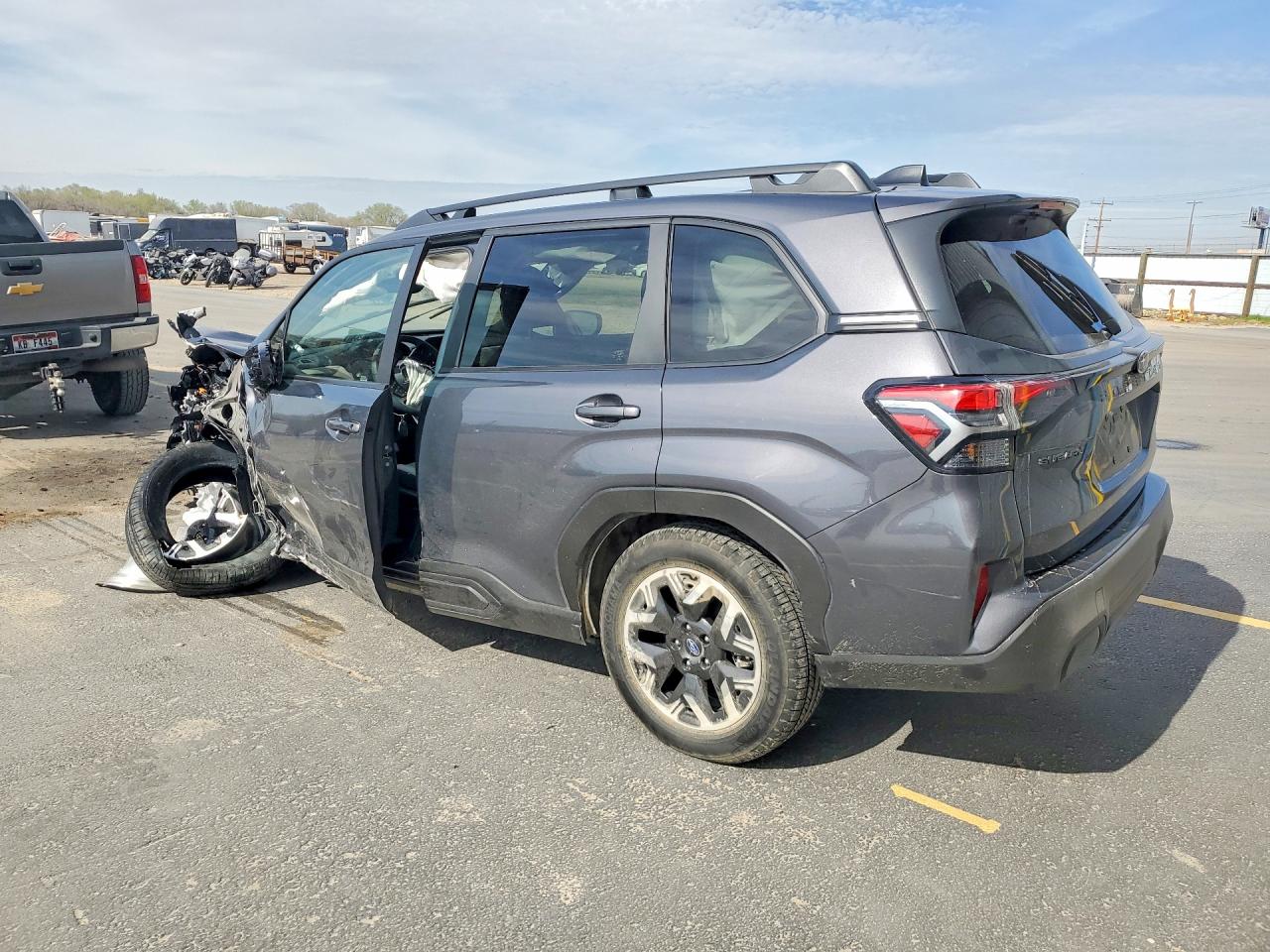 2025 SUBARU FORESTER PREMIUM photo 2